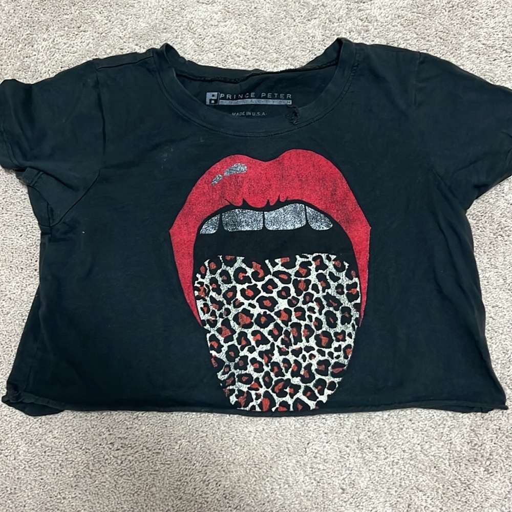 Bundle of Prince Peter crop tops - Picture 4 of 6